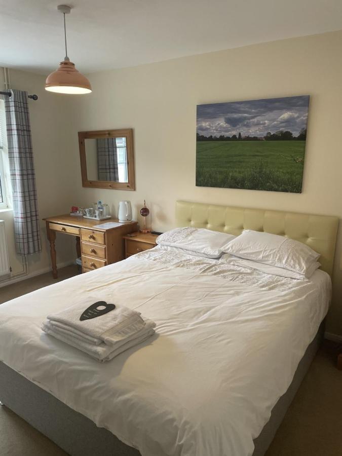 Yaxham Mill Bed & Breakfast Dereham Exterior foto