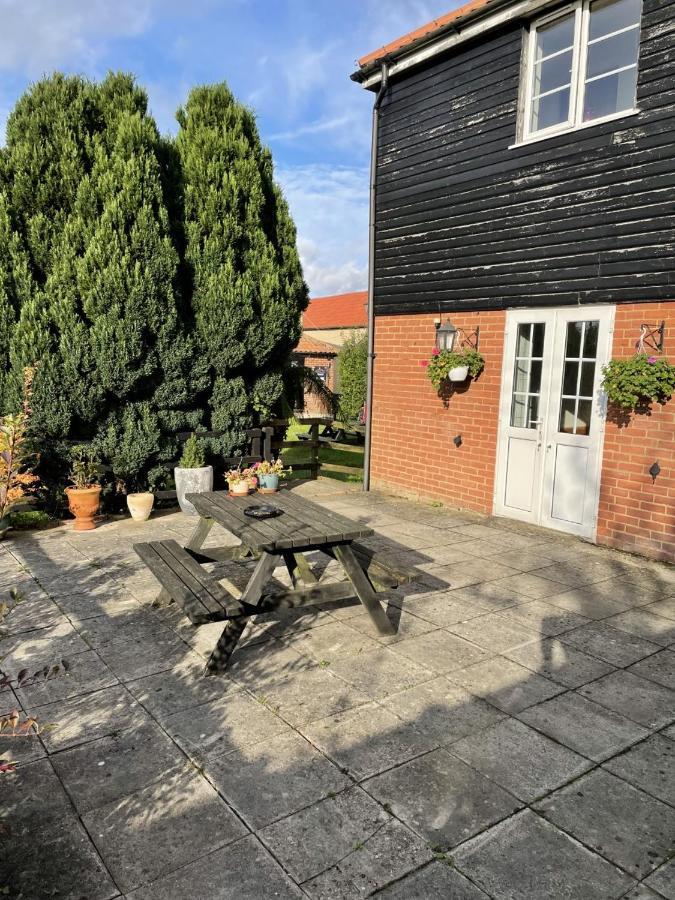 Yaxham Mill Bed & Breakfast Dereham Exterior foto