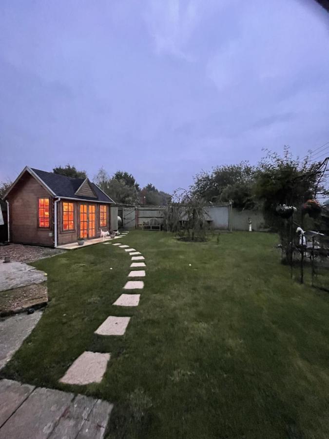Yaxham Mill Bed & Breakfast Dereham Exterior foto